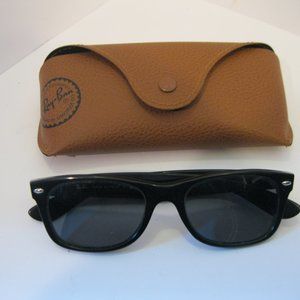 Ray-Ban New Wayfarer Frames with Case - Black - 52mm